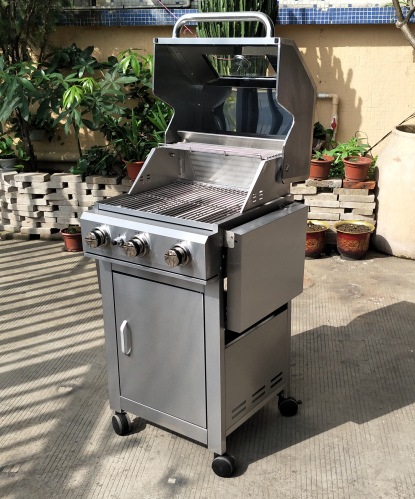 Grillmaster 3 Burner BBQ - popular!