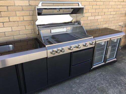 Onyx Outdoor Kitchen BBQ with sink & double fridge