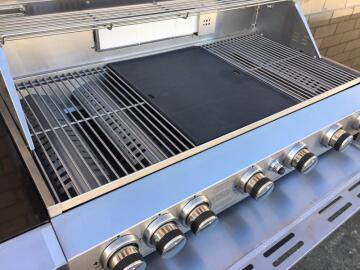 Onyx Outdoor Kitchen BBQ with sink & double fridge 