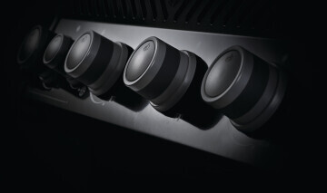 Napoleon Rogue 525SB 4 Burner