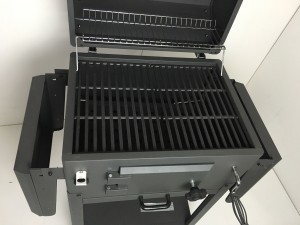 Grand Hall �Xenon� charcoal BBQ