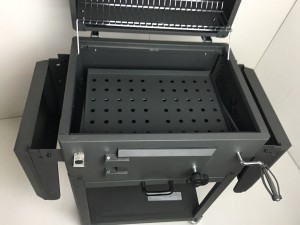 Grand Hall �Xenon� charcoal BBQ