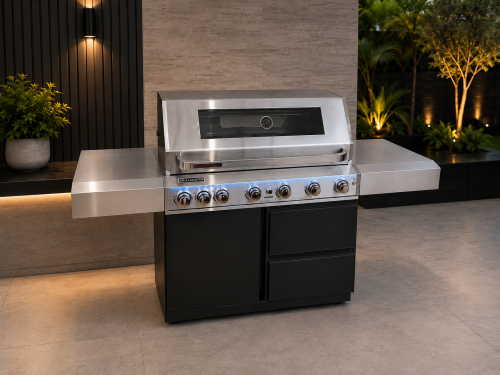 Onyx 6 burner BBQ - SALE!