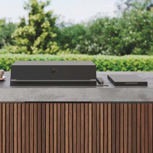 Beefeater Signature Proline Monument finish 6 burner built-in BBQ with hood